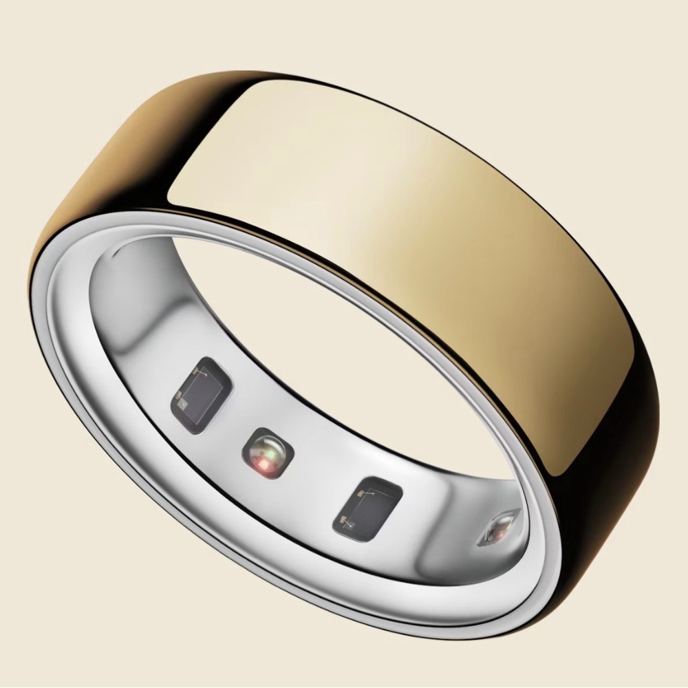 Oura Smart Ring in Gold with Silver Interior